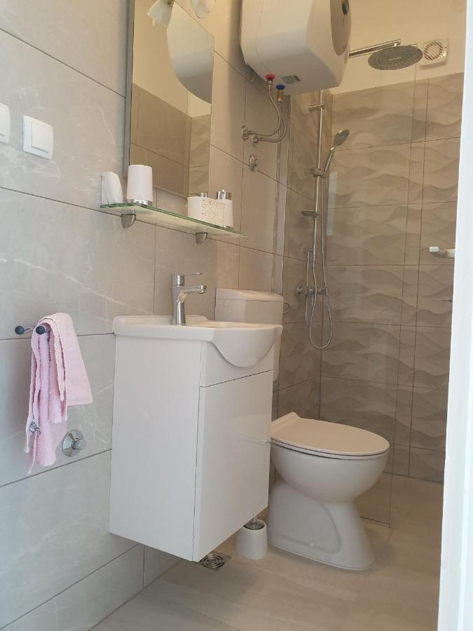 Apartments Dragan Baška Voda Екстериор снимка
